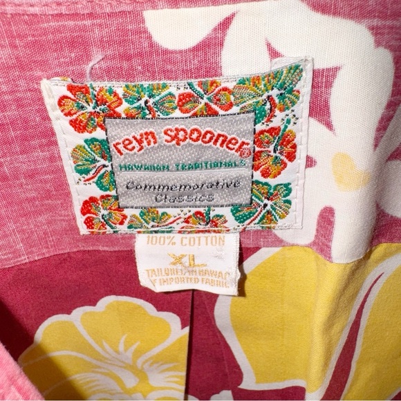 Reyn Spooner Commemorative Classic Red Shirt Yellow Flower XL Pullover Hawaiian - Picture 8 of 8